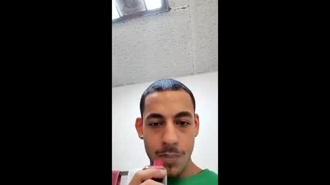 momoneyr15 online show from February 3, 9:53 pm