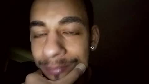 momoneyr15 online show from February 5, 3:33 am