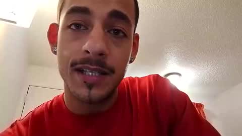 momoneyr15 online show from February 10, 6:12 pm