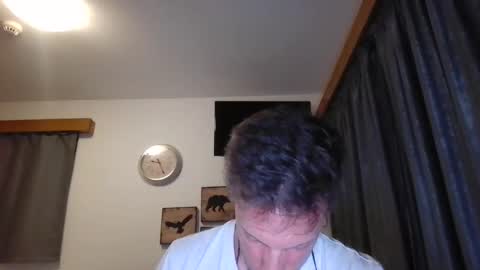 Snapshot of moms_little_monster chatting on October 12, 7:24 pm moms_little_monster online show from October 12, 7:24 pm