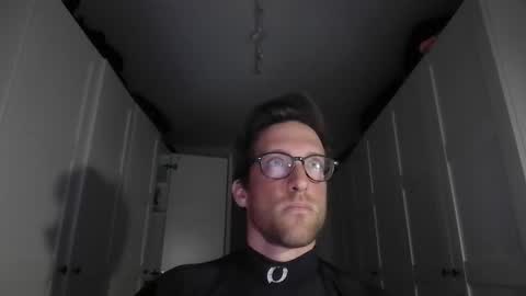 moms_little_monster online show from November 30, 6:56 pm