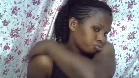 momsdoll online show from February 9, 8:51 am