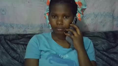 momsdoll online show from April 23, 2:52 pm