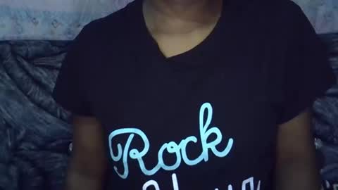 momsdoll online show from April 26, 4:43 am