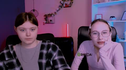 Mona  online show from March 23, 8:13 pm