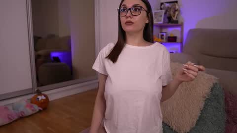 Mona Lisss online show from November 25, 12:38 pm