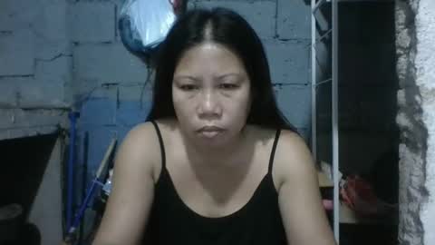 Snapshot of mona_sky chatting on February 17, 11:11 pm mona_sky online show from February 17, 11:11 pm