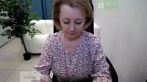 Mona online show from February 27, 10:59 am