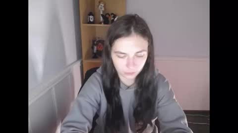 monakali online show from October 27, 7:34 am