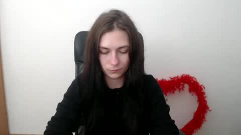 monakali online show from October 28, 7:12 am