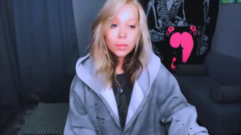   online show from May 2, 2:05 am