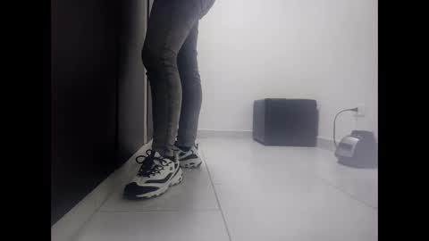 monalia17 online show from February 4, 2:06 am