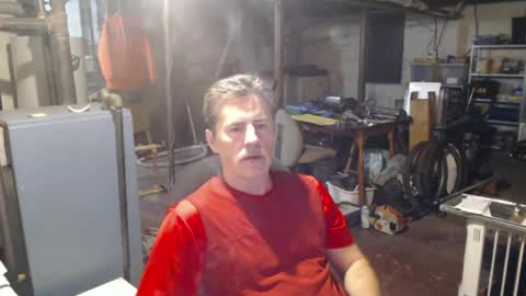 Snapshot of moneymfk chatting on June 21, 7:55 am moneymfk online show from June 21, 7:55 am