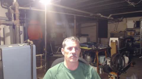 Snapshot of moneymfk chatting on July 24, 11:58 pm moneymfk online show from July 24, 11:58 pm