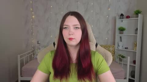 Monica online show from May 19, 5:25 am