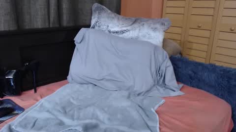 Monica Leigh online show from December 16, 2:00 pm