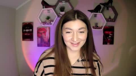 sweet girl and shine body online show from September 25, 12:09 pm