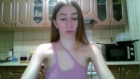 Monica online show from April 28, 8:14 pm