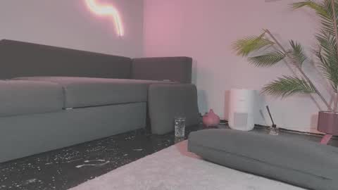 Monica online show from March 27, 8:26 am