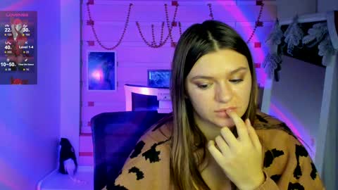 Snapshot of monika_youu chatting on December 11, 4:18 am Monika online show from December 11, 4:18 am