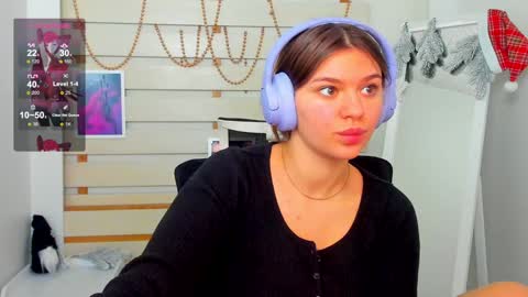 Snapshot of monika_youu chatting on December 28, 10:47 am Monika online show from December 28, 10:47 am