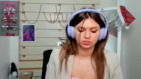 Snapshot of monika_youu chatting on January 17, 5:08 pm Monika online show from January 17, 5:08 pm