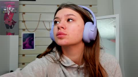 Snapshot of monika_youu chatting on January 19, 7:46 am Monika online show from January 19, 7:46 am