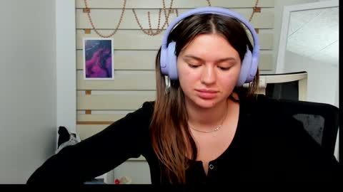 Snapshot of monika_youu chatting on January 22, 6:20 pm Monika online show from January 22, 6:20 pm