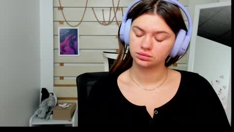 Snapshot of monika_youu chatting on January 23, 7:00 am Monika online show from January 23, 7:00 am