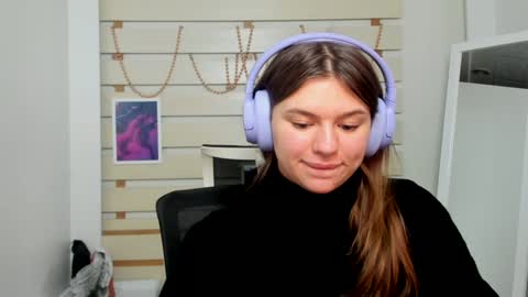 Snapshot of monika_youu chatting on February 8, 1:11 am Monika online show from February 8, 1:11 am