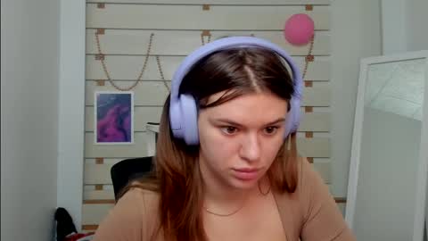 Snapshot of monika_youu chatting on February 19, 1:39 pm Monika online show from February 19, 1:39 pm