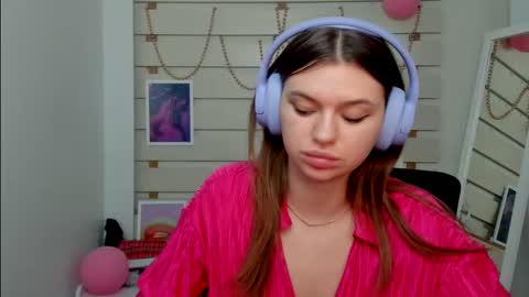 Snapshot of monika_youu chatting on February 26, 5:17 pm Monika online show from February 26, 5:17 pm