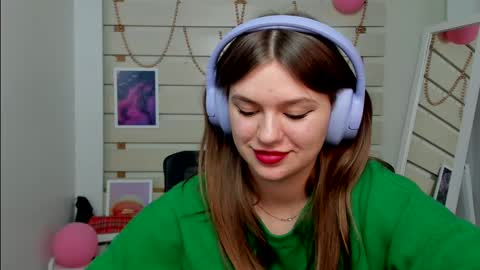 Snapshot of monika_youu chatting on February 27, 10:48 am Monika online show from February 27, 10:48 am
