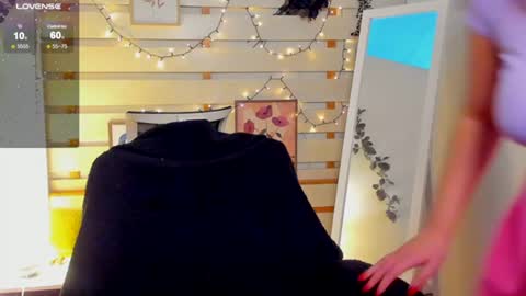 Snapshot of monika_youu chatting on February 4, 1:50 pm Monika online show from February 4, 1:50 pm