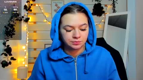 Snapshot of monika_youu chatting on February 10, 11:47 am Monika online show from February 10, 11:47 am