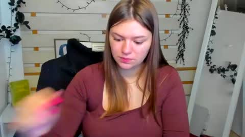 Monika online show from April 28, 8:52 am