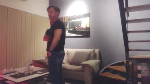 Snapshot of monikfree chatting on January 2, 9:00 am Monikfree online show from January 2, 9:00 am