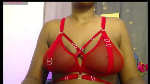 monique78854192 online show from March 18, 2:47 am