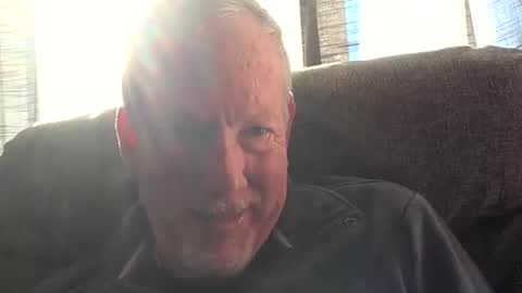 Monkee Dance online show from January 8, 10:06 pm