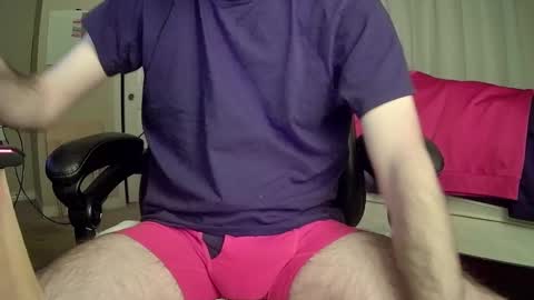 Snapshot of monkey_4u chatting on December 10, 4:34 am monkey_4u online show from December 10, 4:34 am