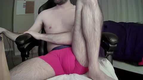 Snapshot of monkey_4u chatting on February 11, 4:22 am monkey_4u online show from February 11, 4:22 am