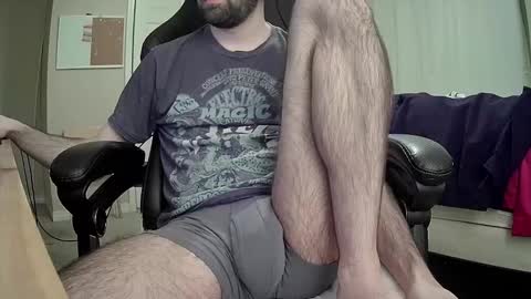 Snapshot of monkey_4u chatting on February 13, 9:09 am monkey_4u online show from February 13, 9:09 am