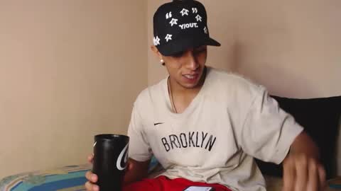 simon dice online show from October 10, 10:42 pm