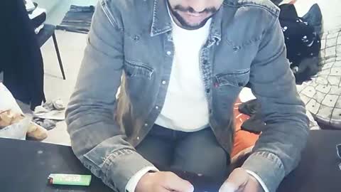 monkeydmajoub89 online show from December 30, 12:09 pm