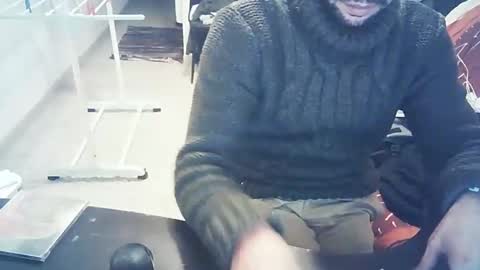 monkeydmajoub89 online show from December 31, 7:07 pm