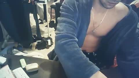 monkeydmajoub89 online show from January 17, 8:33 pm