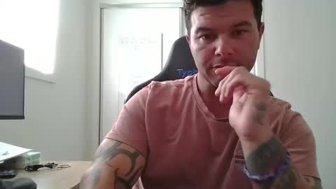 monkeydward online show from March 31, 12:01 am