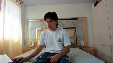 monky_0002 online show from March 21, 7:39 pm