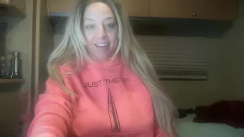 Monroe online show from December 17, 2:39 am