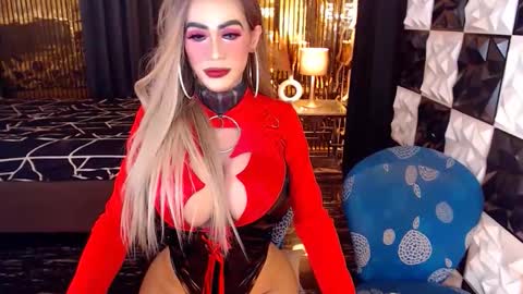 MEDUSA online show from March 28, 9:25 pm